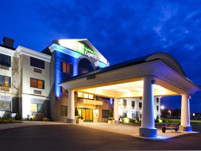 Holiday Inn Express Syracuse Airport By Ihg North Syracuse Exterior photo